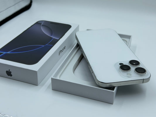 Apple iPhone 16 Pro Max